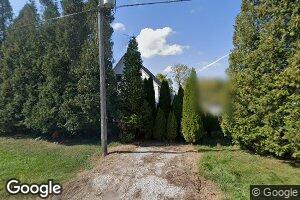 135 4th St S, Walford, IA 52351