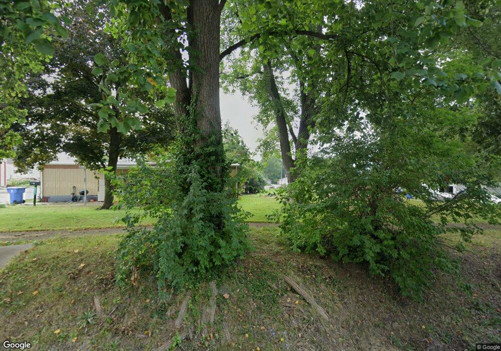252 S Front St, Virginia, IL 62691 - photo 1