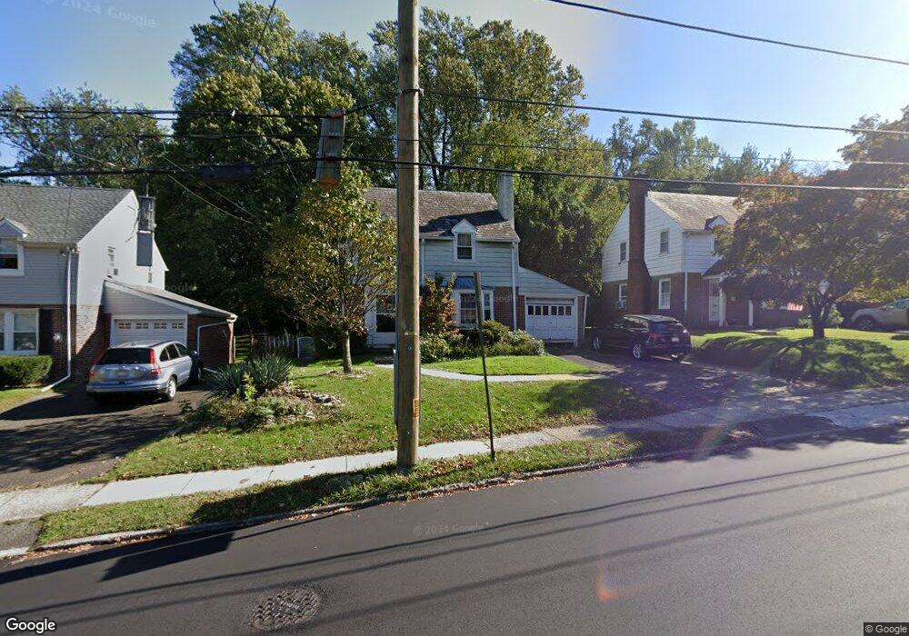 437 Edge Hill Rd, Glenside, PA 19038 - photo 1