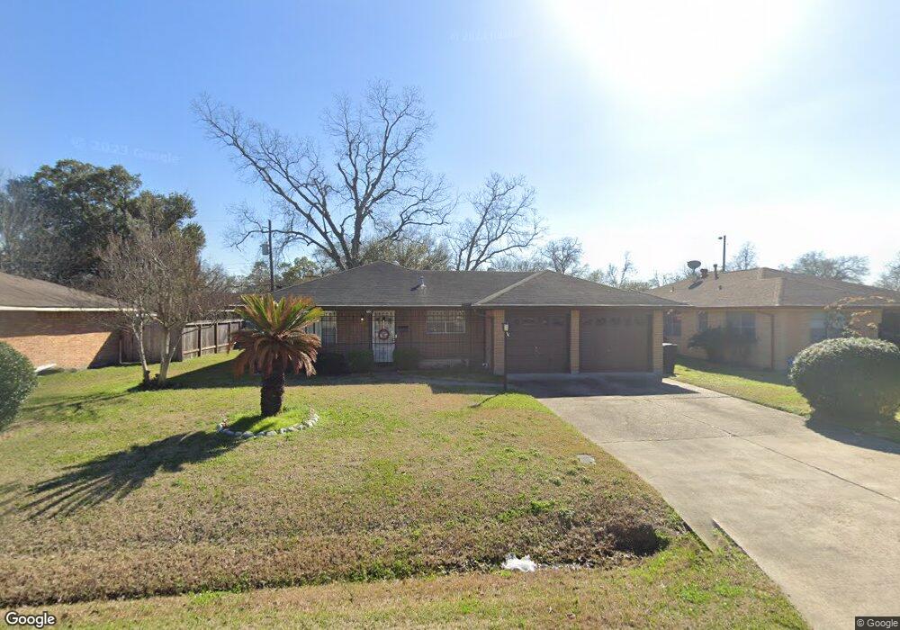 710 Pennington St, Houston, TX 77022 - photo 1