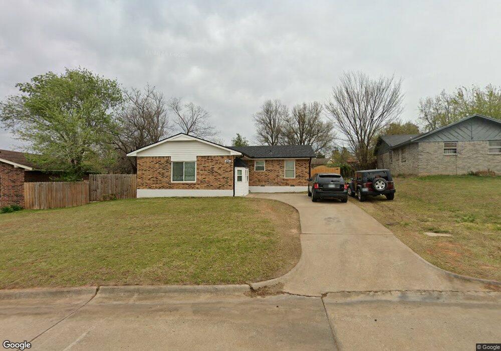 406 Jarman Dr, McLoud, OK 74851 - photo 1