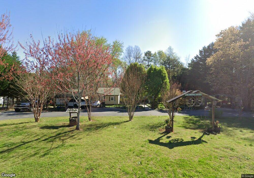 334 Burnt Tanyard Rd, West Union, SC 29696 - photo 1