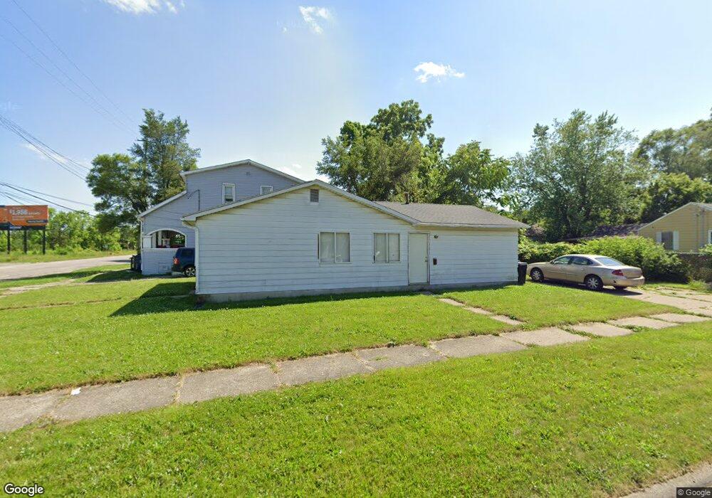 3302 S Grand Traverse St, Flint, MI 48507 - photo 1