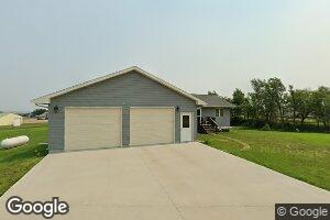 218 Blowers Ave S, Wessington Springs, SD 57382