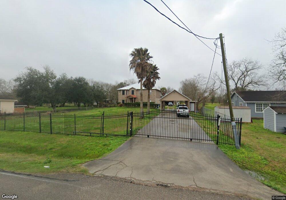 4301 S Meadows St, Alvin, TX 77511 - photo 1