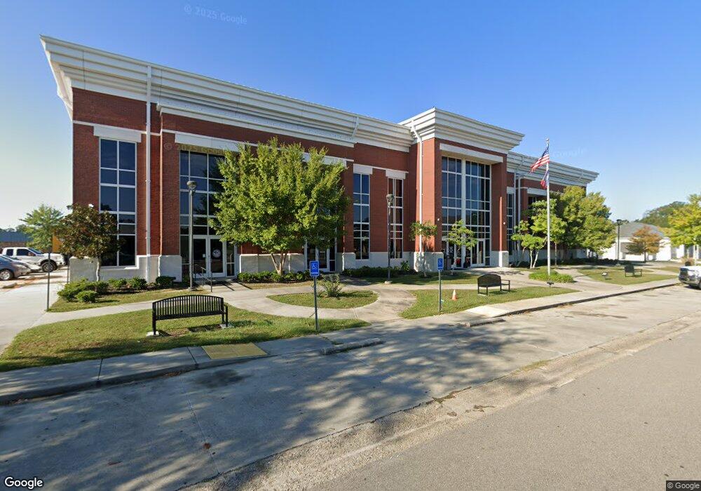 917 Goodyear Blvd, Picayune, MS 39466 - photo 1