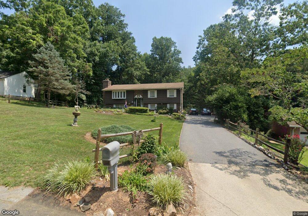 6225 Oak Hill Dr, Sykesville, MD 21784 - photo 1