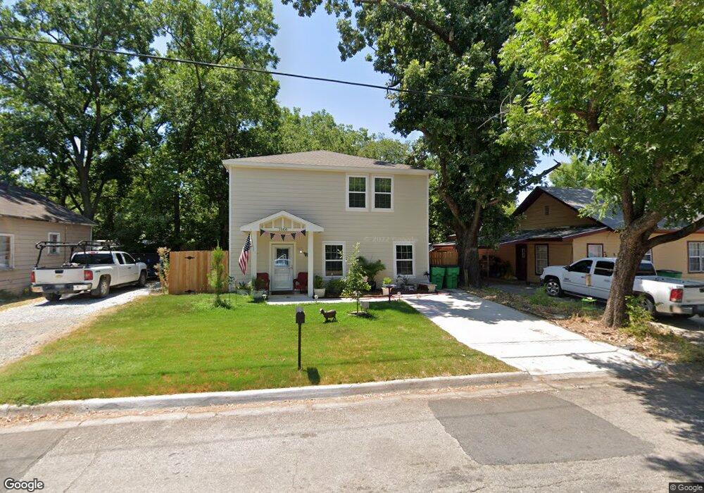 1006 O'Neal St, Gainesville, TX 76240 - photo 1