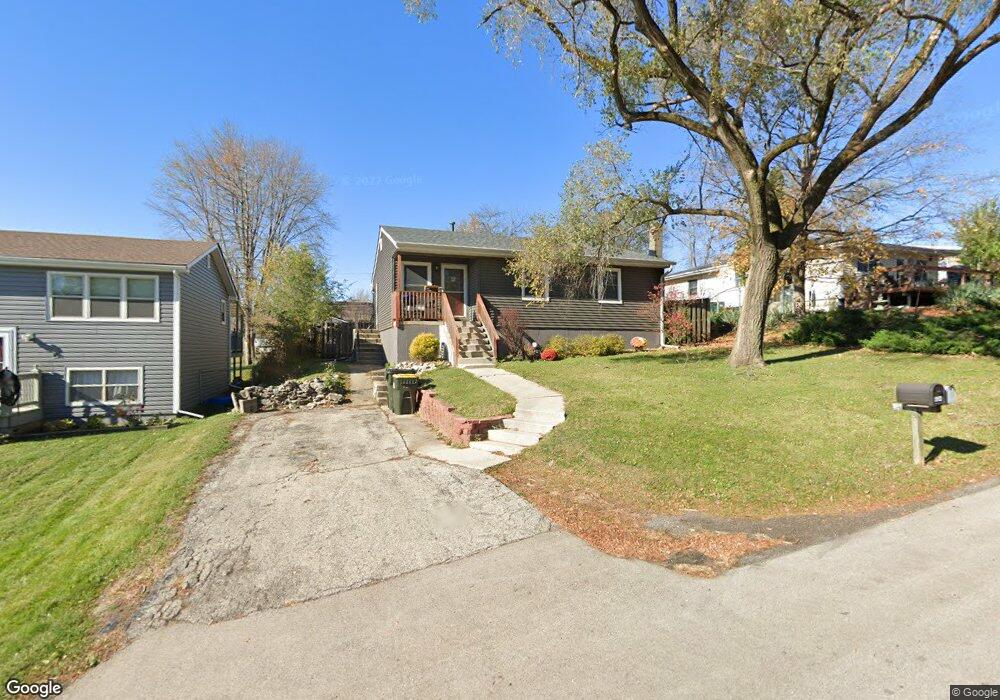 605 Mohican Trail, Lake In the Hills, IL 60156 - photo 1