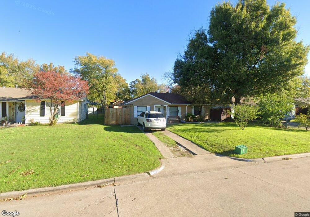 618 Cherokee Trace, Grand Prairie, TX 75051 - photo 1