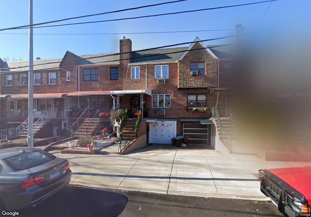 53124 63rd St, Maspeth, NY 11378 - photo 1