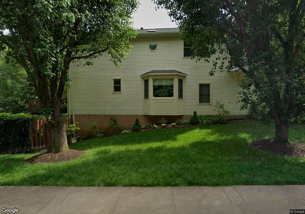 9027 Golden Sunset Ln, Springfield, VA 22153 - photo 1