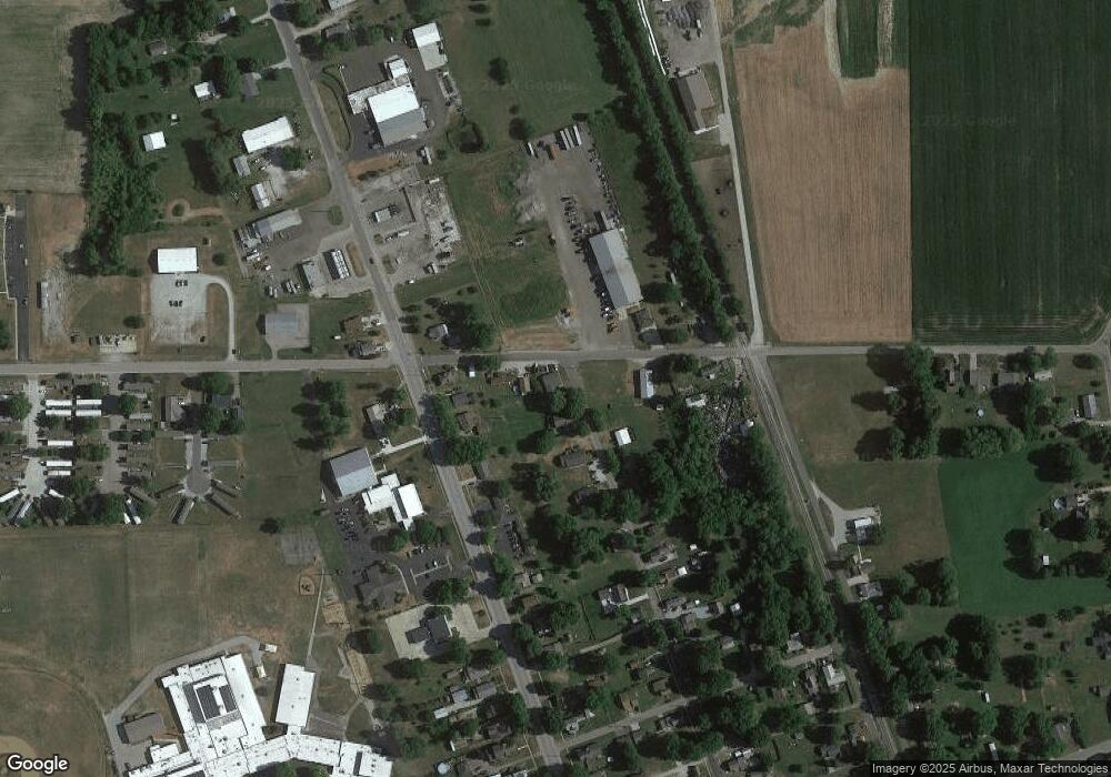 546 N Maple St, Argos, IN 46501 - photo 1