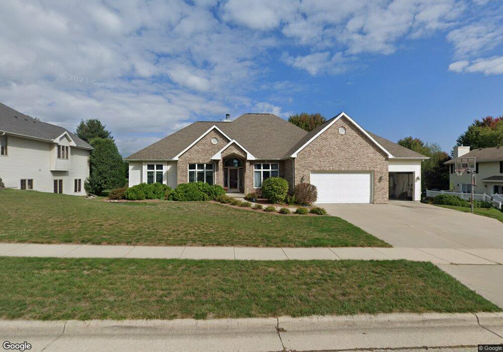 722 Foxfield Rd, Oregon, WI 53575 - photo 1