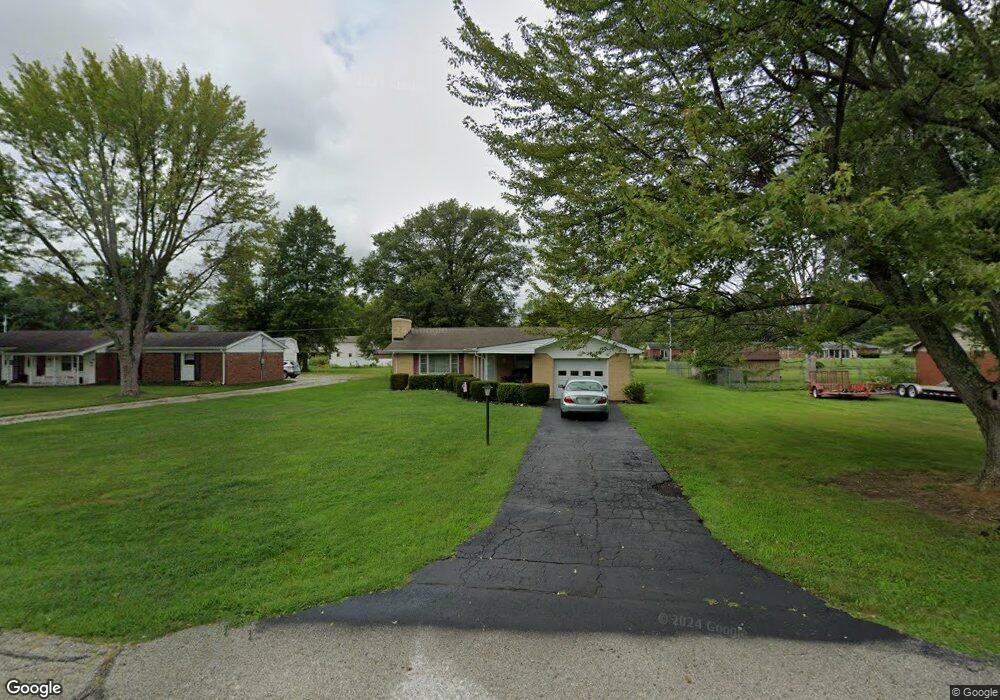 3390 Elizabeth St, Columbus, IN 47203 - photo 1