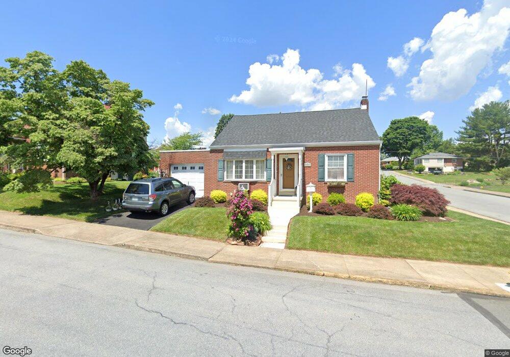 19 E Greenleaf St, Emmaus, PA 18049 - photo 1