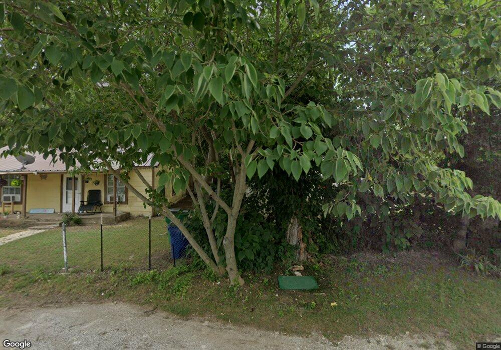 405 E Walnut St, Decatur, TX 76234 - photo 1