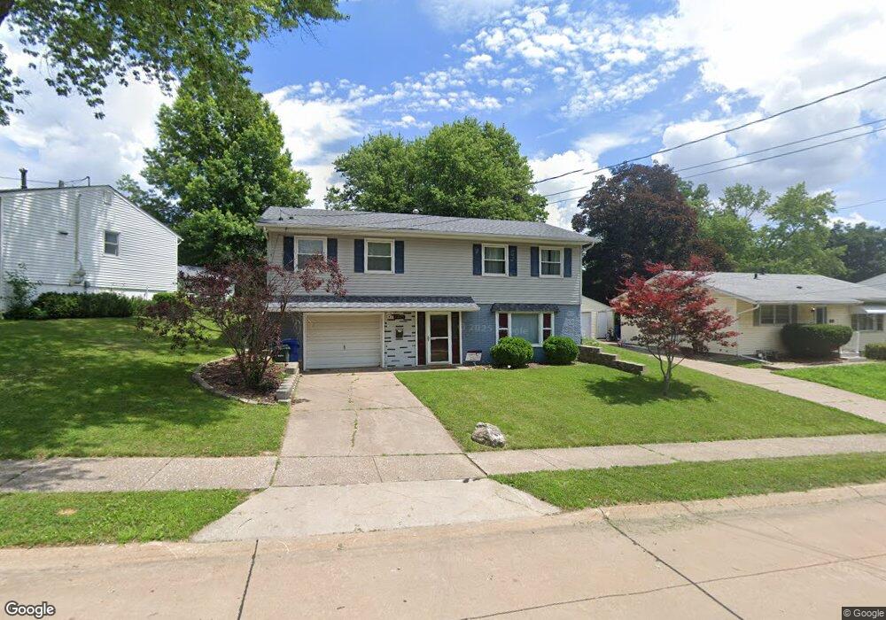 1215 N Concord St, Davenport, IA 52804 - photo 1