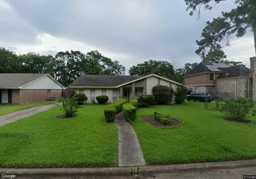 6302 Francis Marion Dr, Houston, TX 77091 - photo 1