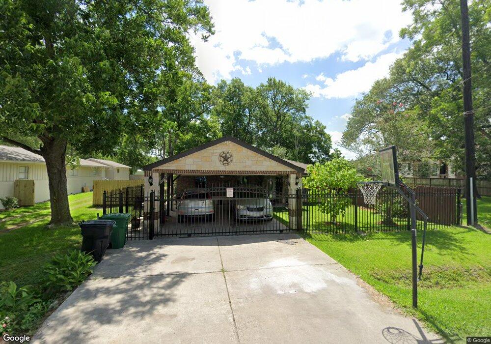 10604 Somerset Ln, Houston, TX 77093 - photo 1