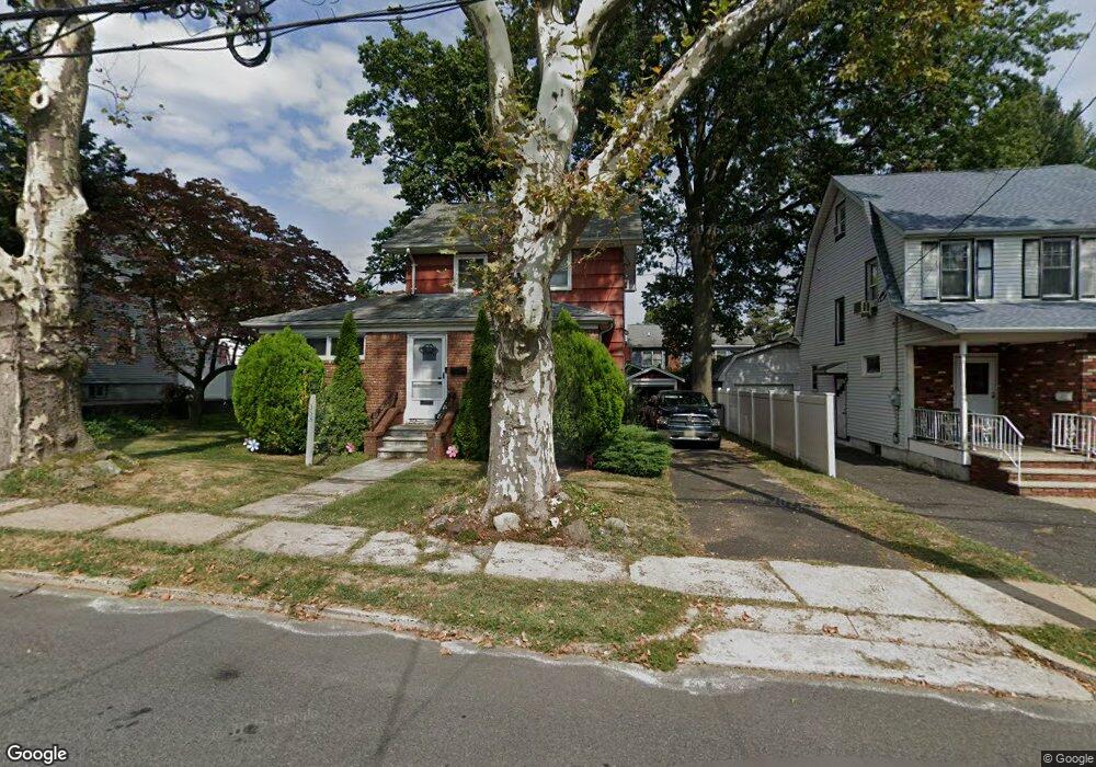 353 Roosevelt Ave, Hasbrouck Heights, NJ 07604 - photo 1