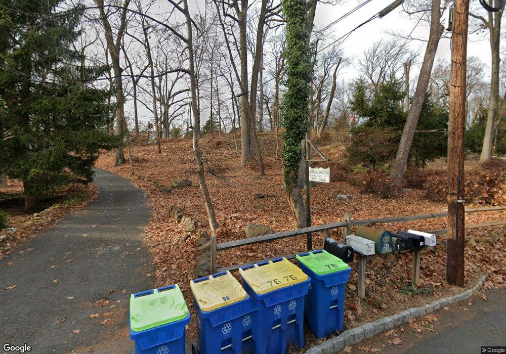 76 Woodledge Rd, Watchung, NJ 07069 - photo 1