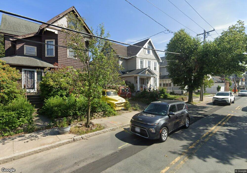 183 Cross St unit 185, Malden, MA 02148 - photo 1