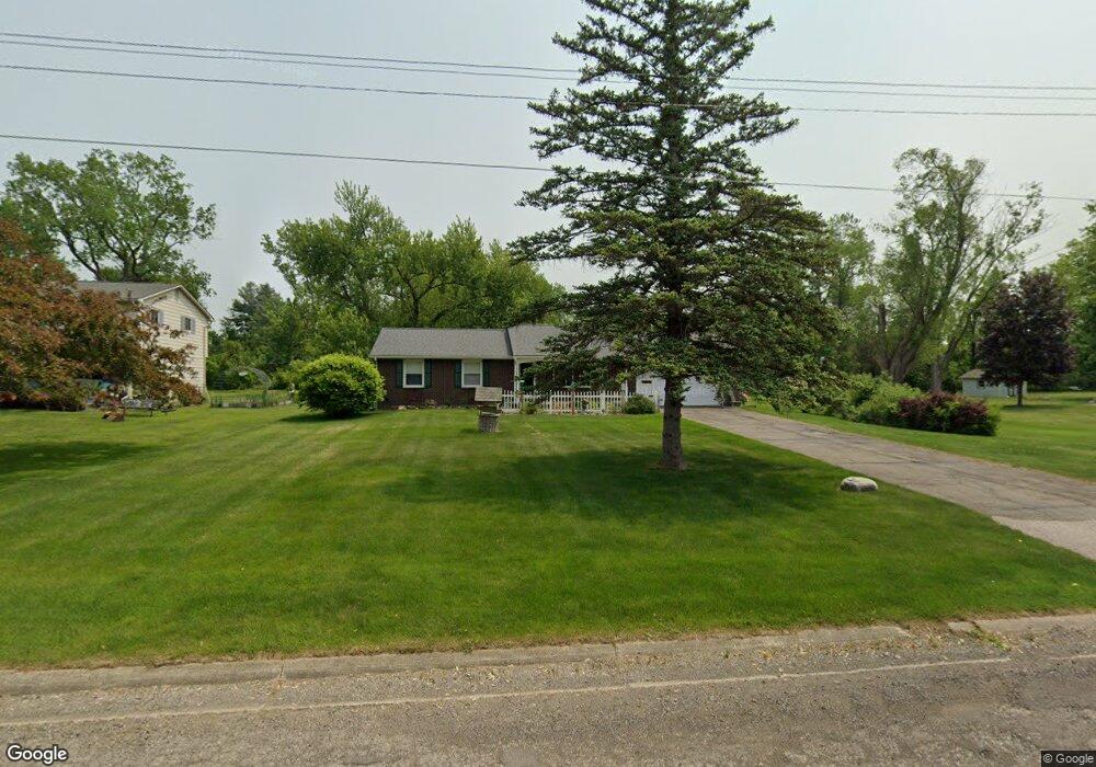 5162 Tahquamenon Trail, Flushing, MI 48433 - photo 1