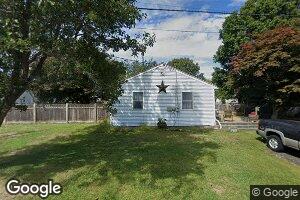 1 Lewiston Ct, Groton, CT 06340