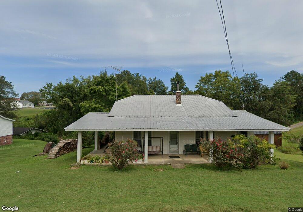 211 Perry St, Linden, TN 37096 - photo 1