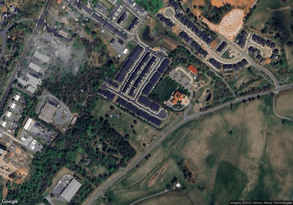 3653 Moffat St, Charlottesville, VA 22902 - photo 1