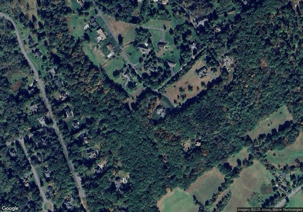 61 Crescent Ledge Dr, Dallas, PA 18612 - photo 1