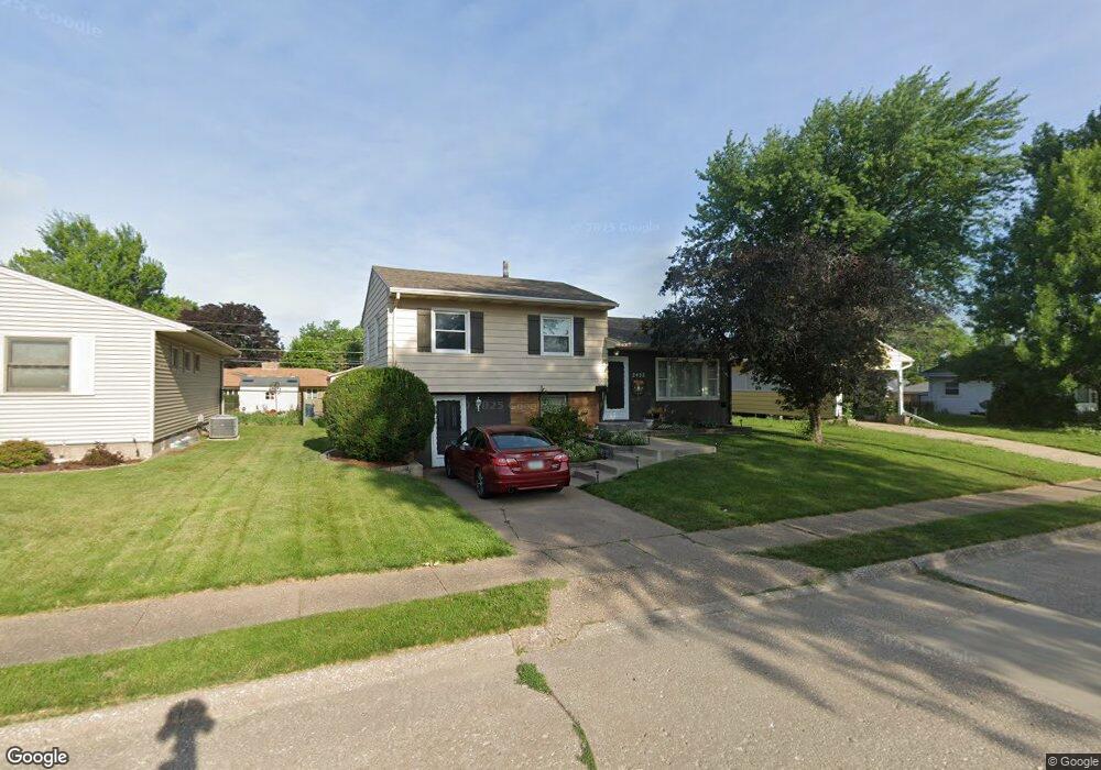 2432 Kelling St, Davenport, IA 52804 - photo 1