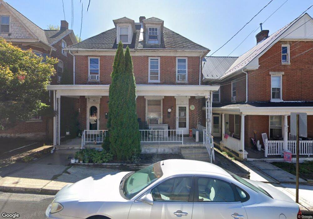 44 W 4th St, Waynesboro, PA 17268 - photo 1