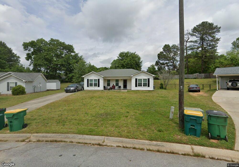 407 Missi Ln, Winder, GA 30680 - photo 1