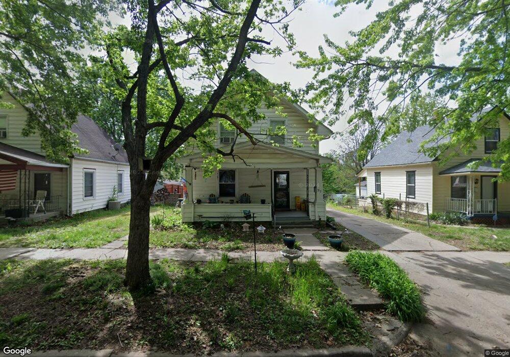 317 SW Orchard St, Topeka, KS 66606 - photo 1