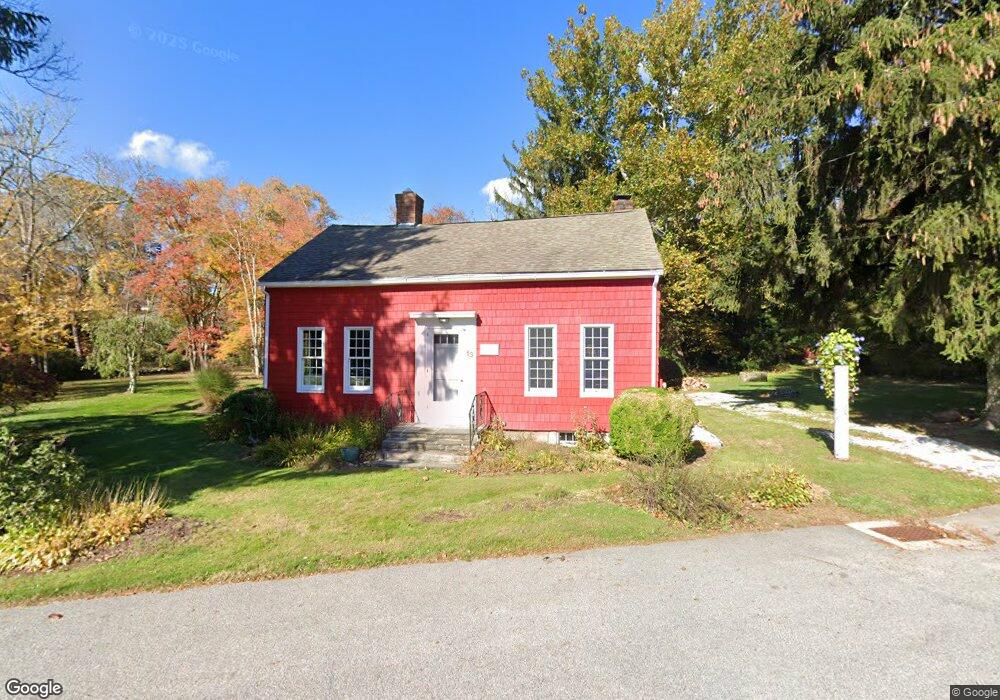 13 N Stonington Rd, Pawcatuck, CT 06379 - photo 1