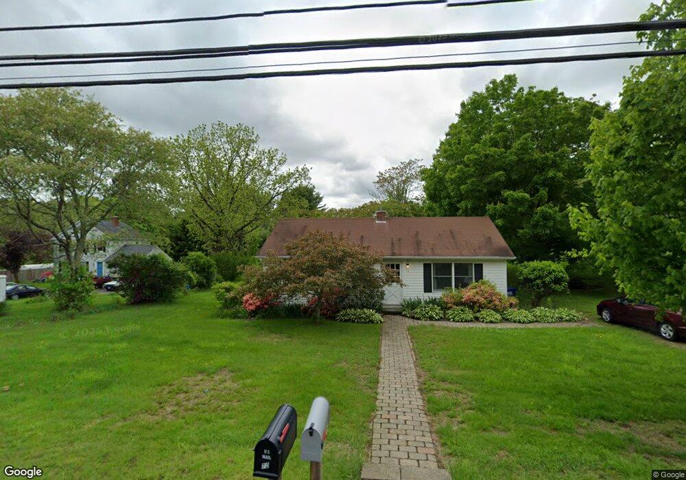 77 N Stonington Rd, Pawcatuck, CT 06379 - photo 1