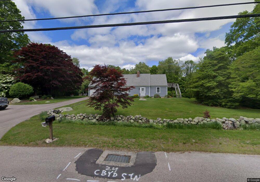 121 N Stonington Rd, Pawcatuck, CT 06379 - photo 1