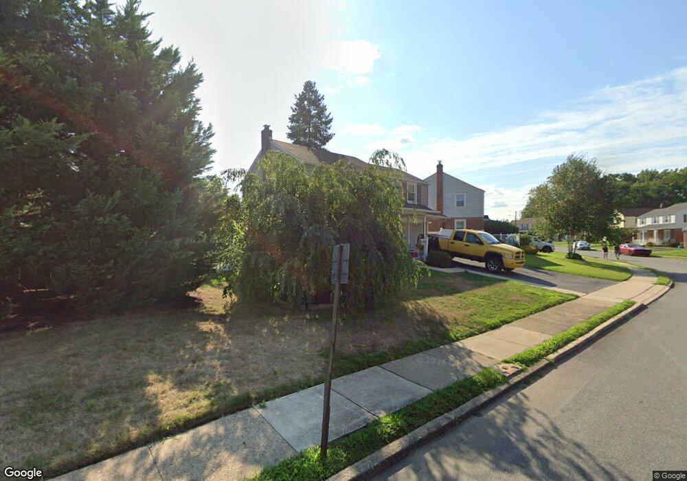 522 Ridley Cir, Morton, PA 19070 - photo 1