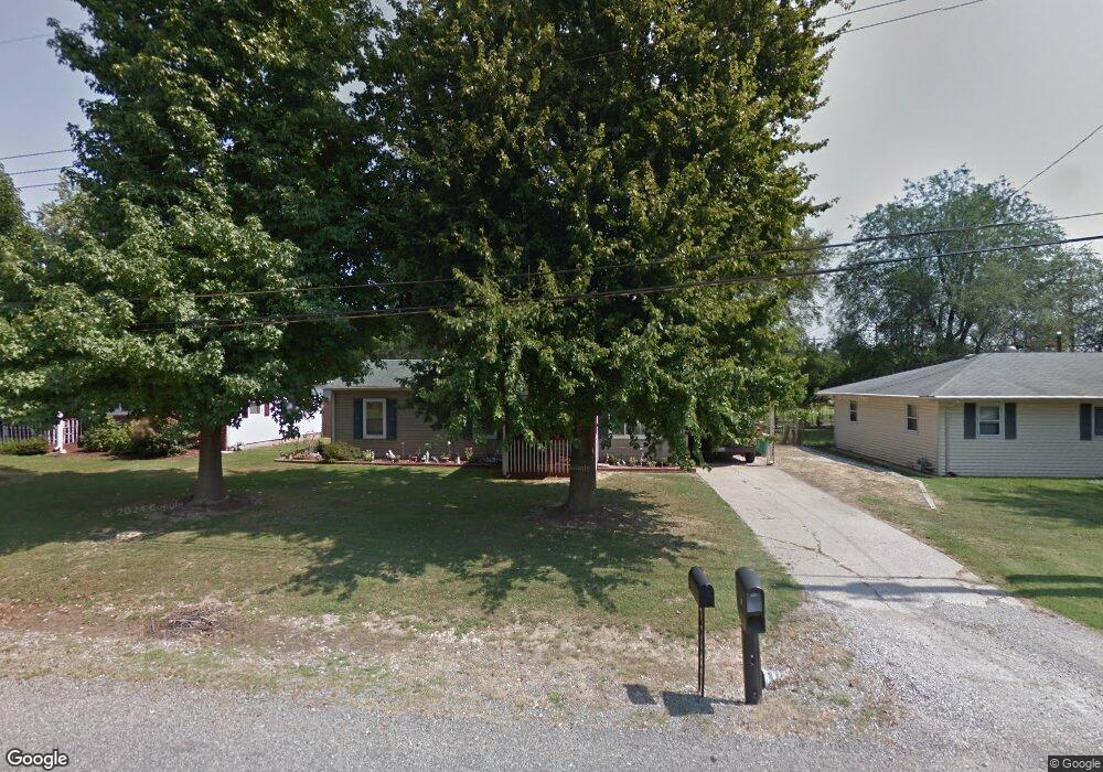 4 Oak Dr, Caseyville, IL 62232 - photo 1