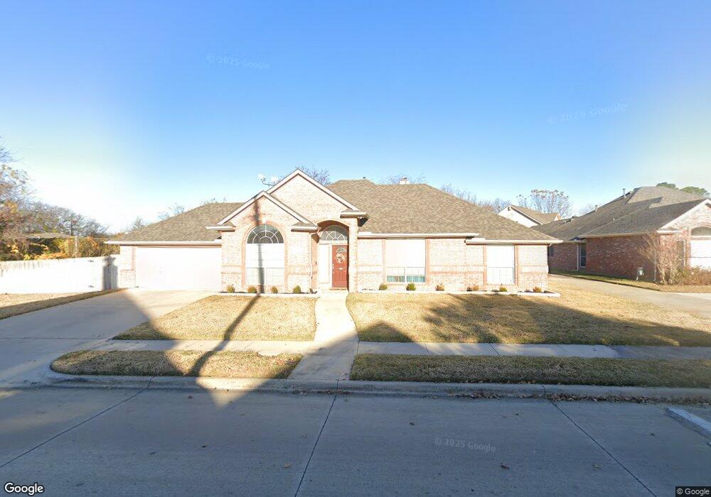 1101 Oakgrove Ln, Bedford, TX 76021 - photo 1