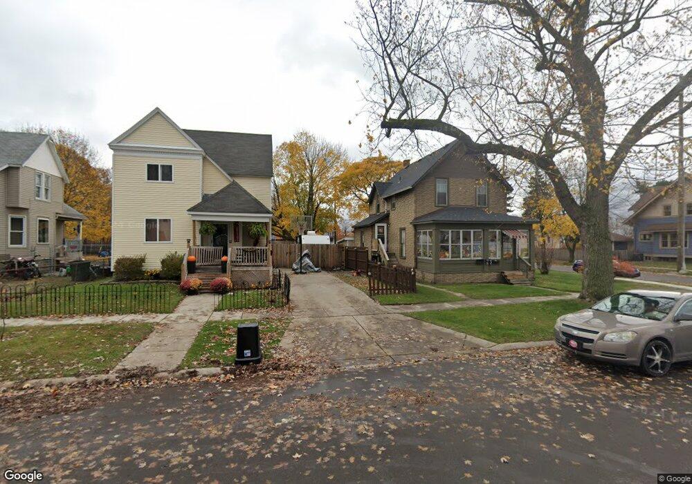 2100 7th St, Port Huron, MI 48060 - photo 1