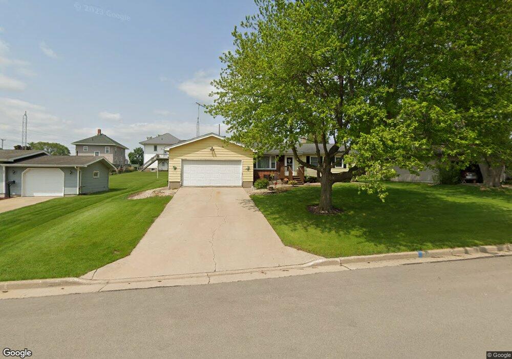 903 Elm St, Argyle, WI 53504 - photo 1