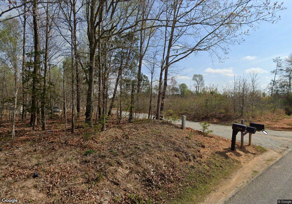 14902 Genito Rd, Amelia Court House, VA 23002 - photo 1