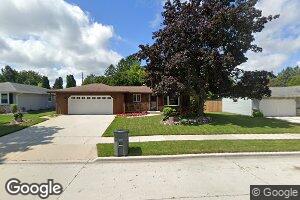 1716 N 37th St, Sheboygan, WI 53081
