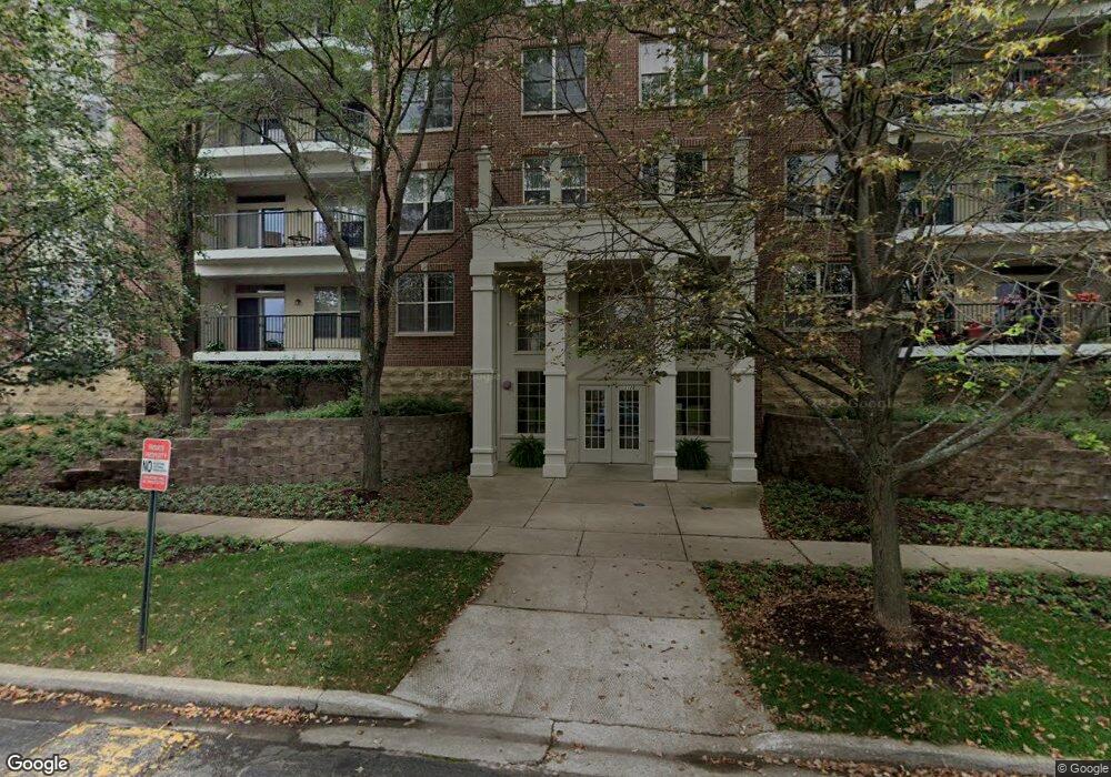 3125 Town Square Dr unit 3206, Rolling Meadows, IL 60008 - photo 1