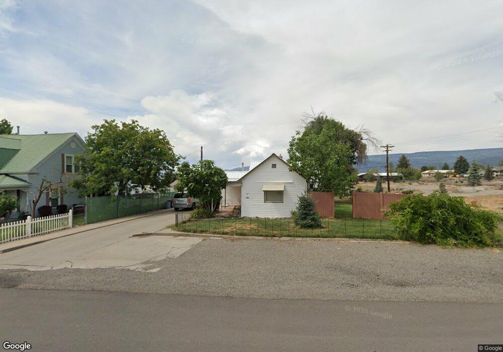 390 NW 5th St, Cedaredge, CO 81413 - photo 1