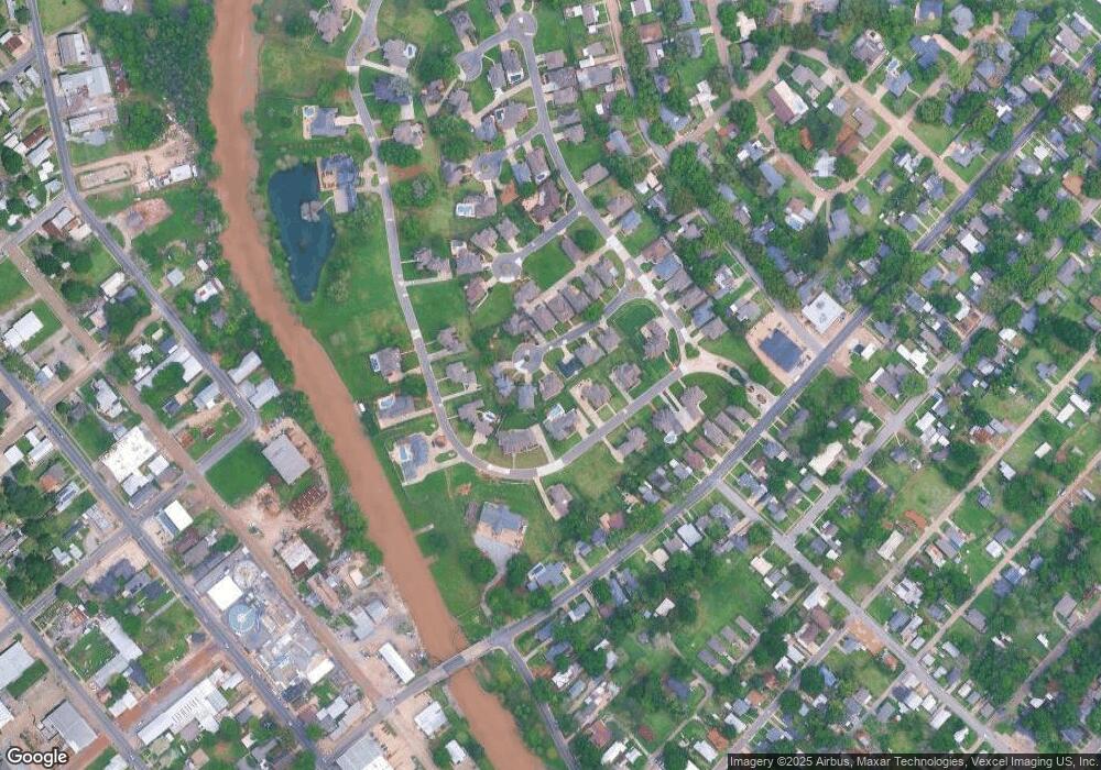 11 Steamboat Bnd Blvd, New Iberia, LA 70563 - photo 1