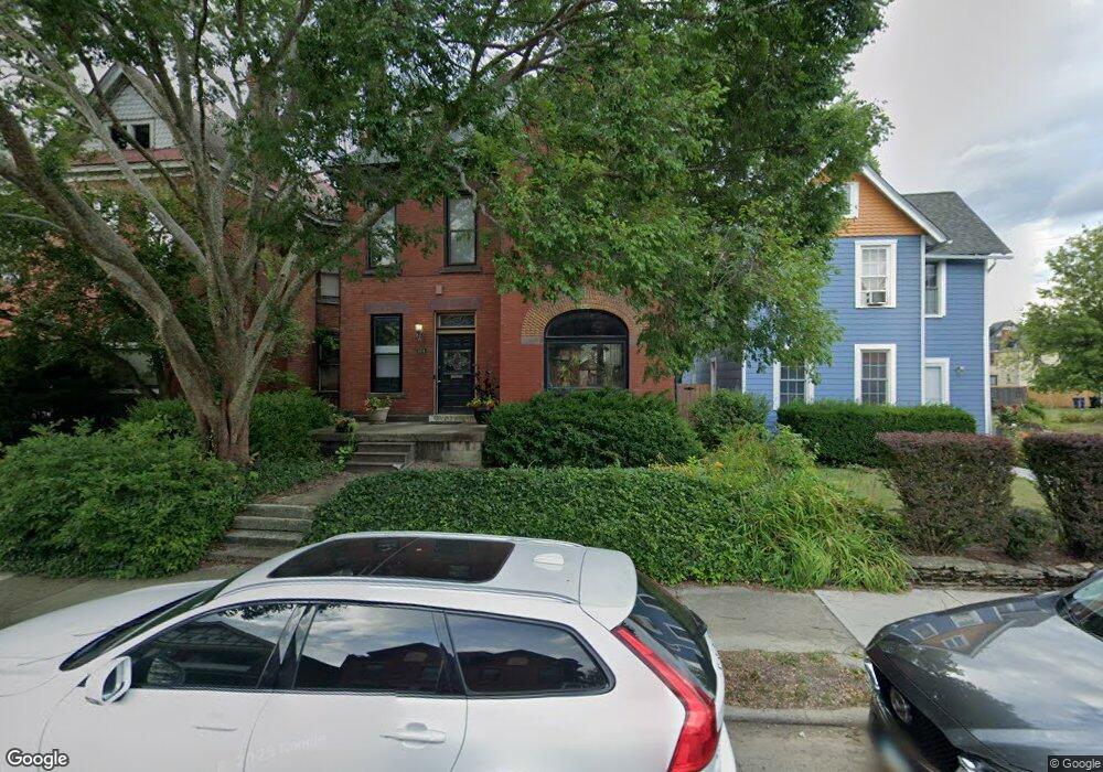 1074 Franklin Ave, Columbus, OH 43205 - photo 1